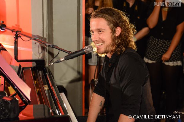 rencontre julien doré louise bourgoin