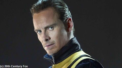 dans le film skyfall où bond rencontre-t-il q