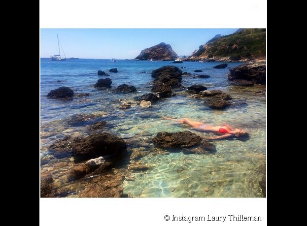 Laury Thilleman Bikini D Collet Ses Vacances Sexy En Italie Purebreak