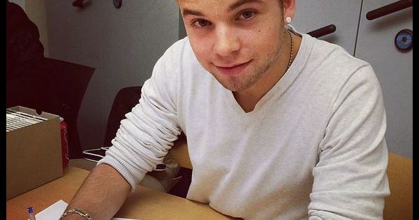 rencontrer capucine anav