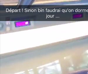 Clément et Stéphanie ensemble dans le train
