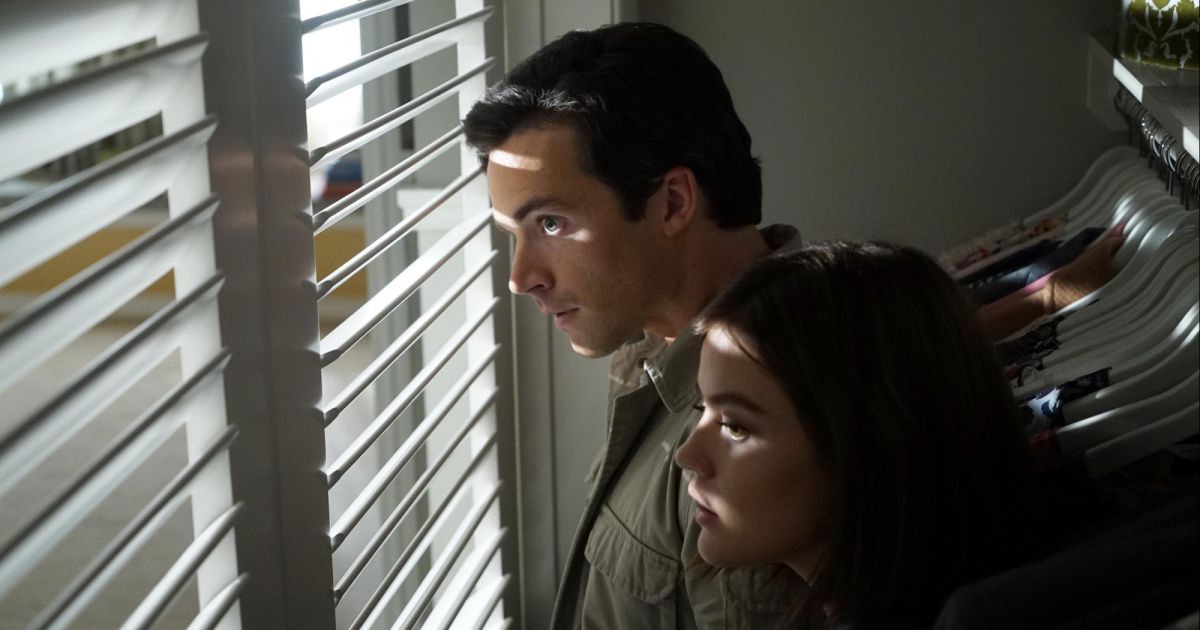 Pretty Little Liars saison 7, épisode 1 : Lucy Hale (Aria) et Ian