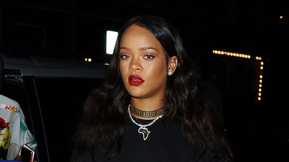 Rihanna en concert à Paris : son hommage aux victimes des attentats