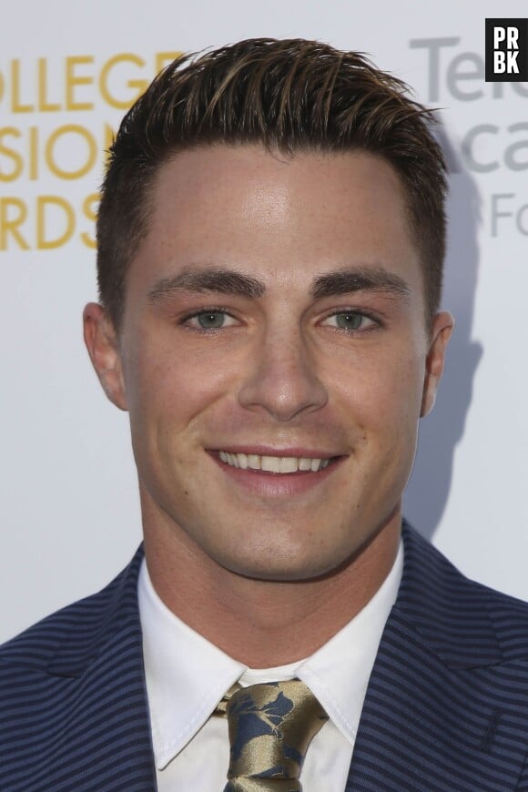 Colton Haynes (Arrow, Teen Wolf) : Britney Spears ne le reconnait pas... mais tombe sous le charme !