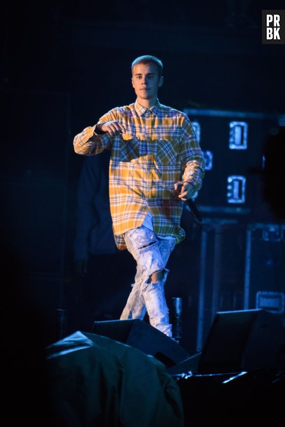 Justin Bieber ivre en plein concert au V Festival