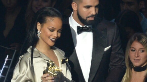 Rihanna : Drake s'est fait le même tatouage qu'elle ?