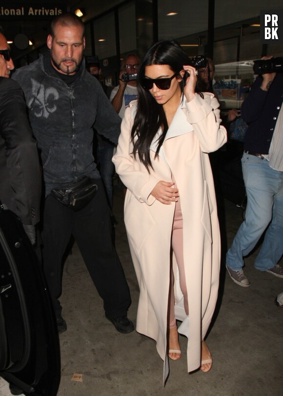 Kim Kardashian toujours en état de choc après son agression à Paris