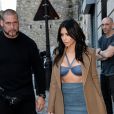 Kim Kardashian n'a pas froid aux yeux