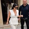      Kim Kardashian agressée : un déguisement pour Halloween fait polémiqu     