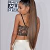 Ariana Grande sexy et transparente aux American Music Awards 2016