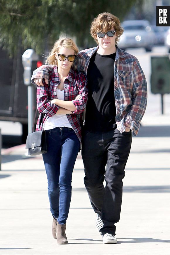 Emma Roberts et Evan Peters de nouveau en couple et fiancés