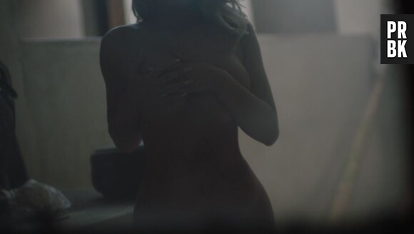 Kylie Jenner nue pour Sasha Samsonova dans une vidéo publiée le 24 décembre 2016