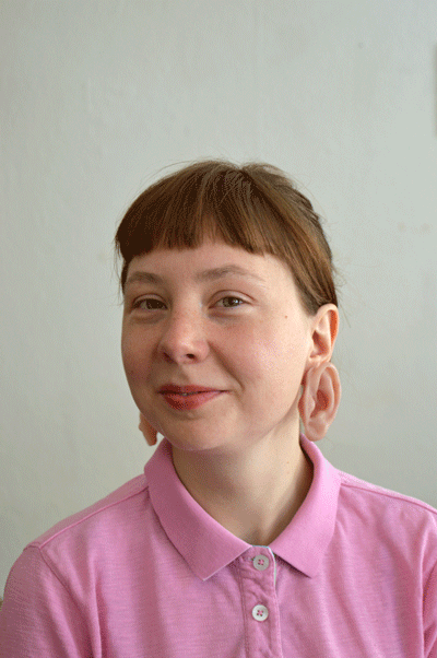 Nadja Buttendorf vous propose des boucles d'oreilles en forme d'oreilles très réalistes.