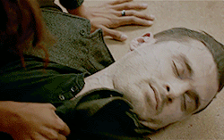 The Vampire Diaries saison 8 : Enzo est mort dans l'épisode 11