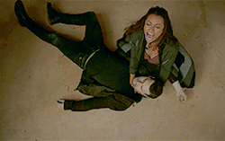 The Vampire Diaries saison 8 : Bonnie va-t-elle ressusciter Enzo ?