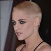Kristen Stewart s'est rasée le crâne, découvrez sa nouvelle tête !