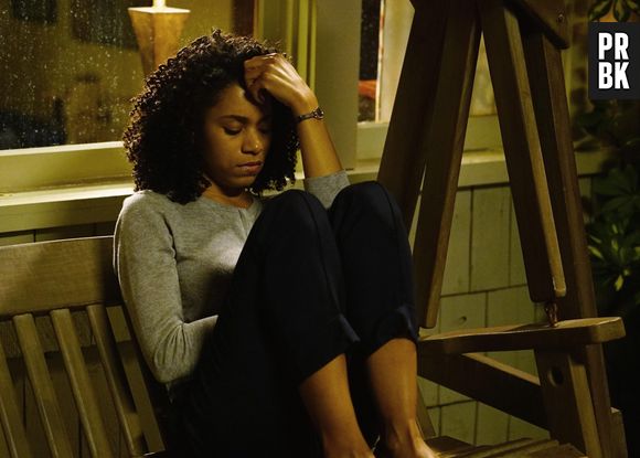 Grey's Anatomy saison 13, épisode 19 : Maggie (Kelly McCreary) sur une photo