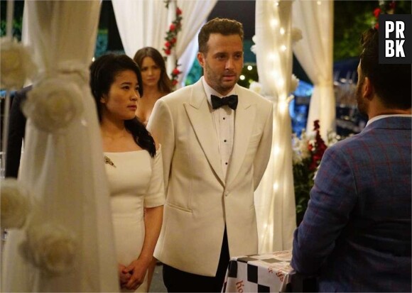 Scorpion siason 3, épisode 23 : Happy (Jadyn Wong) et Toby (Eddie Kaye Thomas) se marient