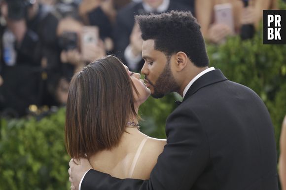 Selena Gomez et The Weeknd : le couple fait sa première apparition officielle au Met Gala 2017 !