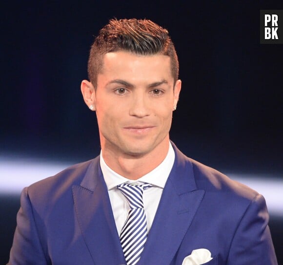 Cristiano Ronaldo papa de jumeaux ? La mère porteuse aurait accouché, son neveu a confirmé !

