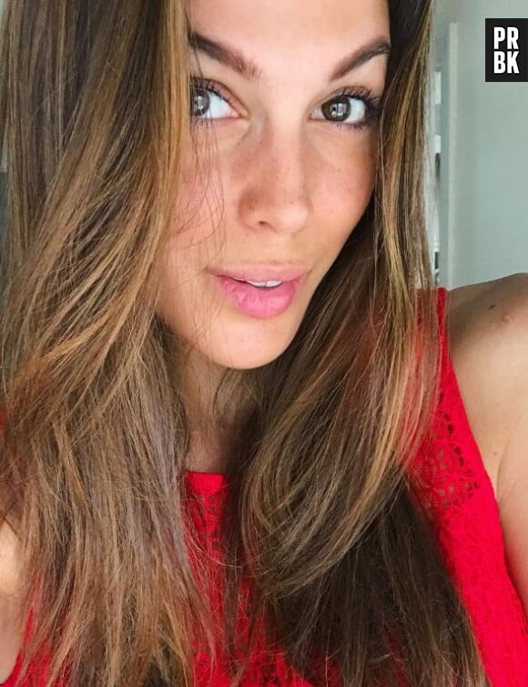 Iris Mittenaere (Miss Univers 2016) sublime au naturel : son selfie sans maquillage fait des heureux sur Instagram !
