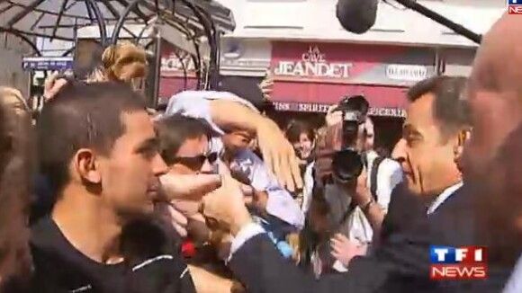 Nicolas Sarkozy nous sort la phrase du jour ... Fais pas le malin, toi ... VIDEO