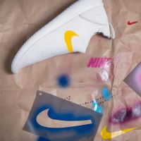 Nike Gakou Flyknit : la sneaker à custom avec ses pochoirs en mode DIY