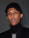 Stromae : le chanteur présente son petit frère Luc !