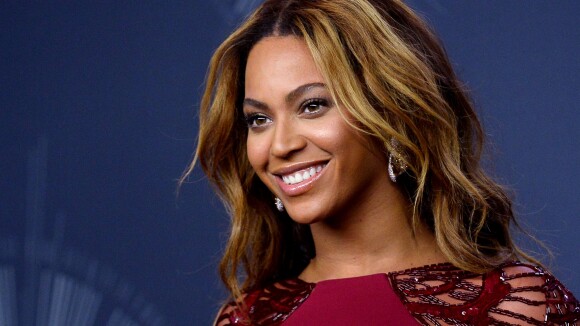 Beyoncé : son sosie bluffant va vous faire voir flou