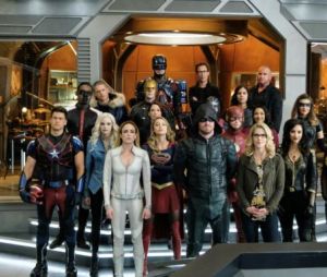 Arrow, Flash, Supergirl, Legends : bande-annonce explosive et épique pour le crossover