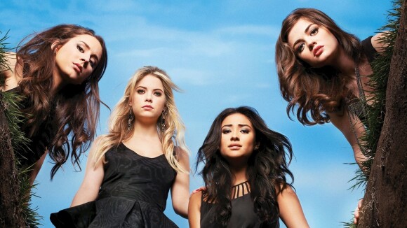 Pretty Little Liars en vrai : deux fans de la série se prennent pour A et se font arrêter