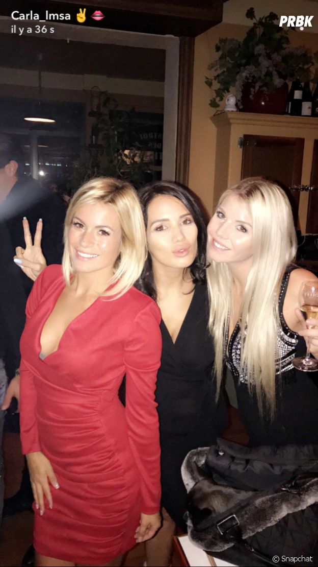 Jessica Thivenin pose avec Carla Moreau et Manon Marsault