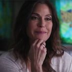Teri Hatcher : la star de Desperate Housewives devient YouTubeuse