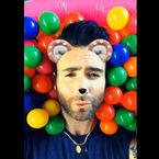 Clip "Wait" de Maroon 5 : Adam Levine s'éclate avec des filtres Snapchat