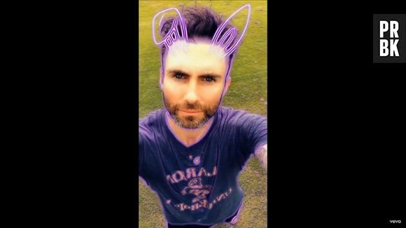 Clip "Wait" de Maroon 5 : Adam Levine s'éclate avec des filtres Snapchat