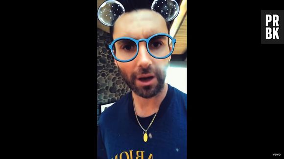 Clip "Wait" de Maroon 5 : Adam Levine s'éclate avec des filtres Snapchat