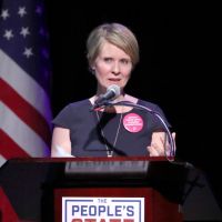 Cynthia Nixon (Sex and the City) se lance en politique pour devenir Gouverneur