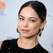 Kristin Kreuk (Smallville) accusée de recruter des femmes pour une secte sexuelle : elle s'explique