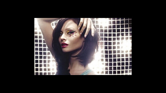 Sophie Ellis Bextor ... Son clip Not Giving Up on Love