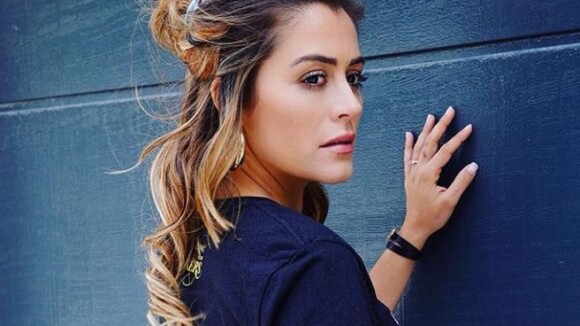 Anaïs Camizuli annonce son divorce "bien difficile à vivre" avec Sultan