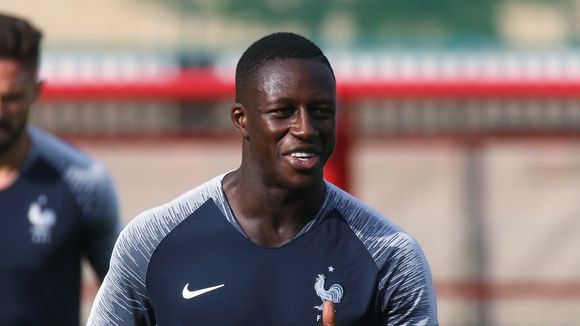 Benjamin Mendy trolle Donald Trump sur Twitter : "ne t'inquiète pas frère"