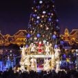 Disneyland Paris : l'illumination du sapin pour la saison de Noël 2018