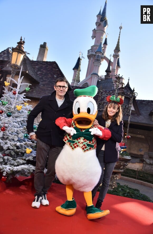 Bérénice Bejo et Michel Hazanavicius à Disneyland Paris pour fêter Noël