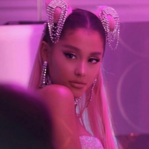 Ariana Grande en dit plus sur la date de sortie de son nouvel album !