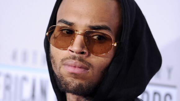 Chris Brown accusé de viol : relâché par la police, il dément les accusations et va porter plainte