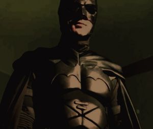 Gotham saison 5 : le costume de Batman aurait leaké !