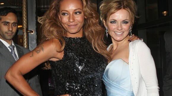 Mel B (Spice Girls) modifie sa version sur sa liaison avec Geri Halliwell : "Je n'ai rien admis"