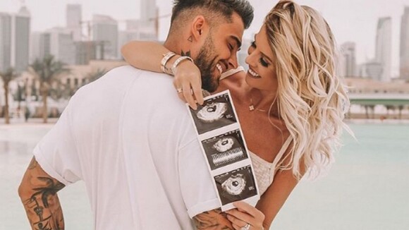 Jessica Thivenin enceinte de Thibault Kuro : elle dévoile son baby bump ?