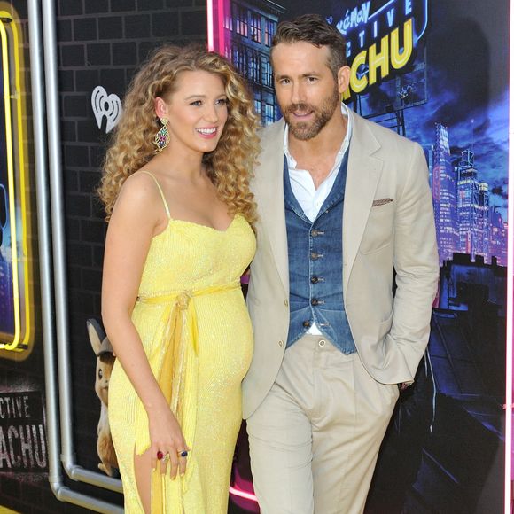 Blake Lively enceinte : bientôt un 3ème enfant avec Ryan Reynolds, elle dévoile son baby bump