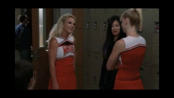 Britney Spears ... Des extraits de son passage dans Glee et ses tweets pendant l'épisode